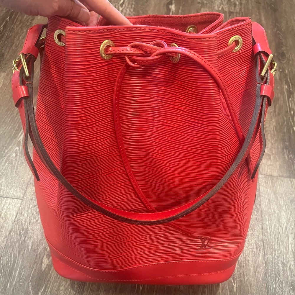 Authentic Vintage Louis Vuitton Red Epi Noe Bag